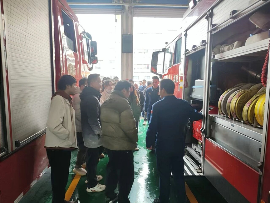 致敬火焰蓝，筑牢安全墙  —— 湃肽生物走进嵊州市消防救援大队交流学习活动圆满落幕
